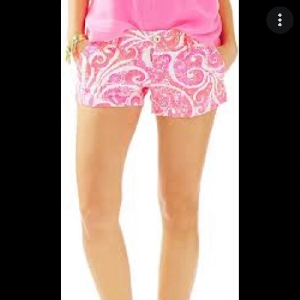 Lilly Pulitzer - Picture 2 of 10